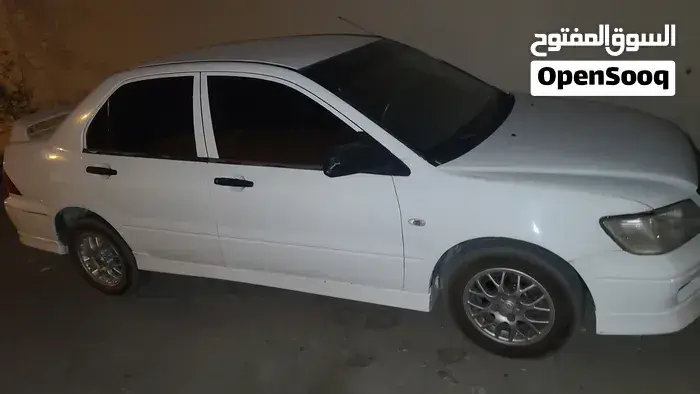 Mitsubishi Lancer 2003 photo 4