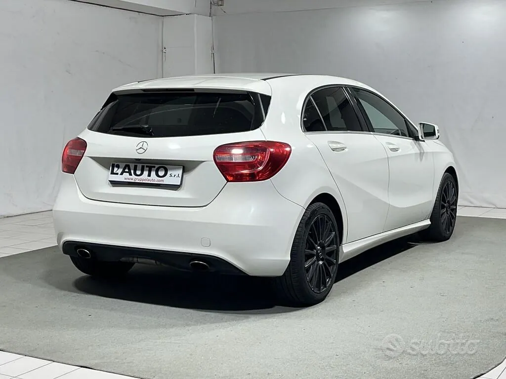 Mercedes-Benz A 2012 photo 5