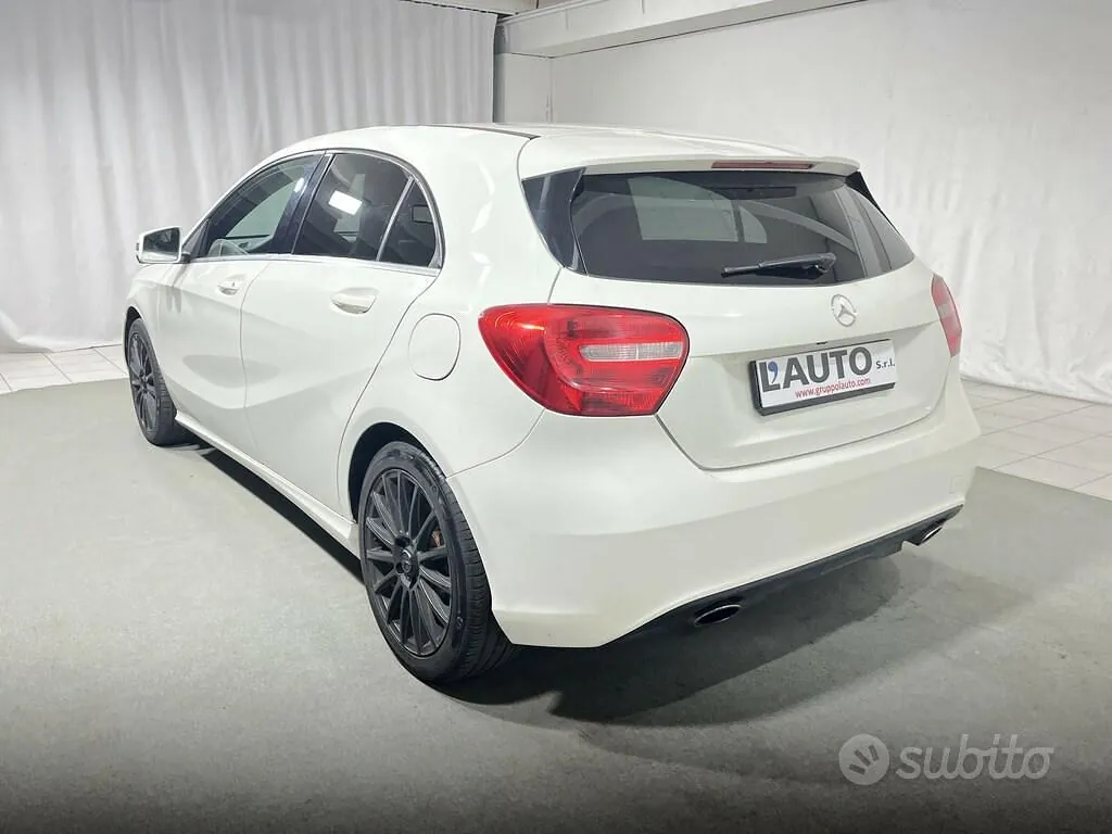 Mercedes-Benz A 2012 photo 3