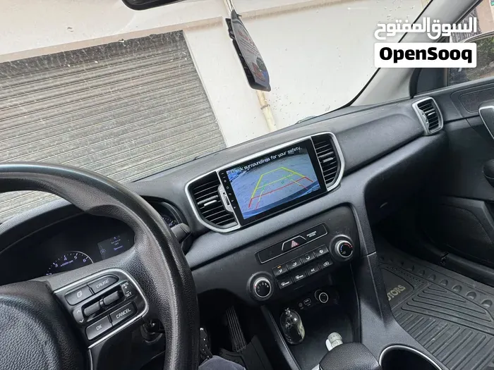 Kia Sportage 2018 photo 2