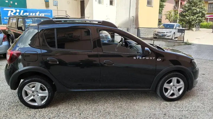 Dacia Sandero Stepway 2015 photo 3