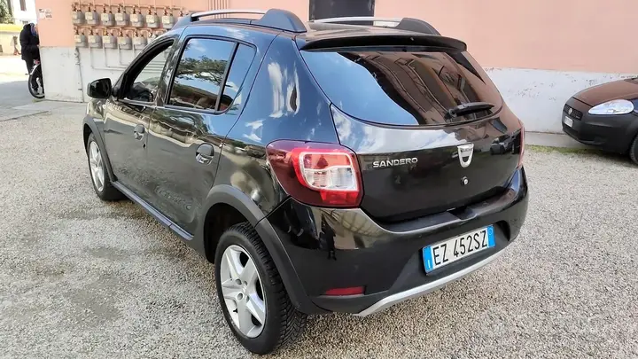 Dacia Sandero Stepway 2015 photo 2