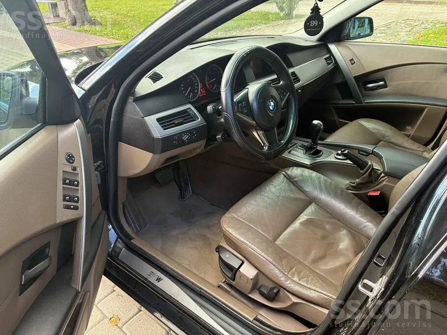 BMW 525 2004 photo 5