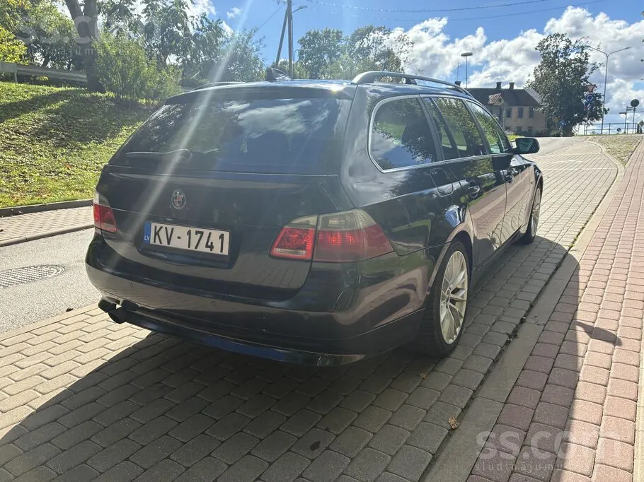 BMW 525 2004 photo 3