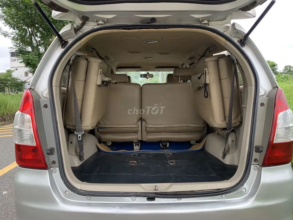 Toyota Innova 2008 photo 5