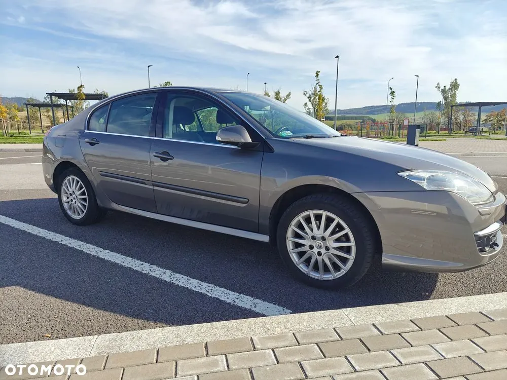 Renault Laguna 2008 photo 2