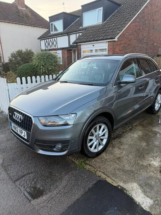 Audi Q3 2012 photo 4