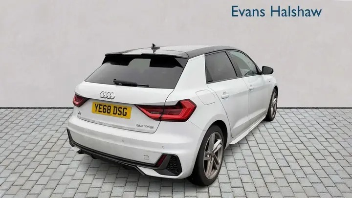 Audi A1 2018 photo 4