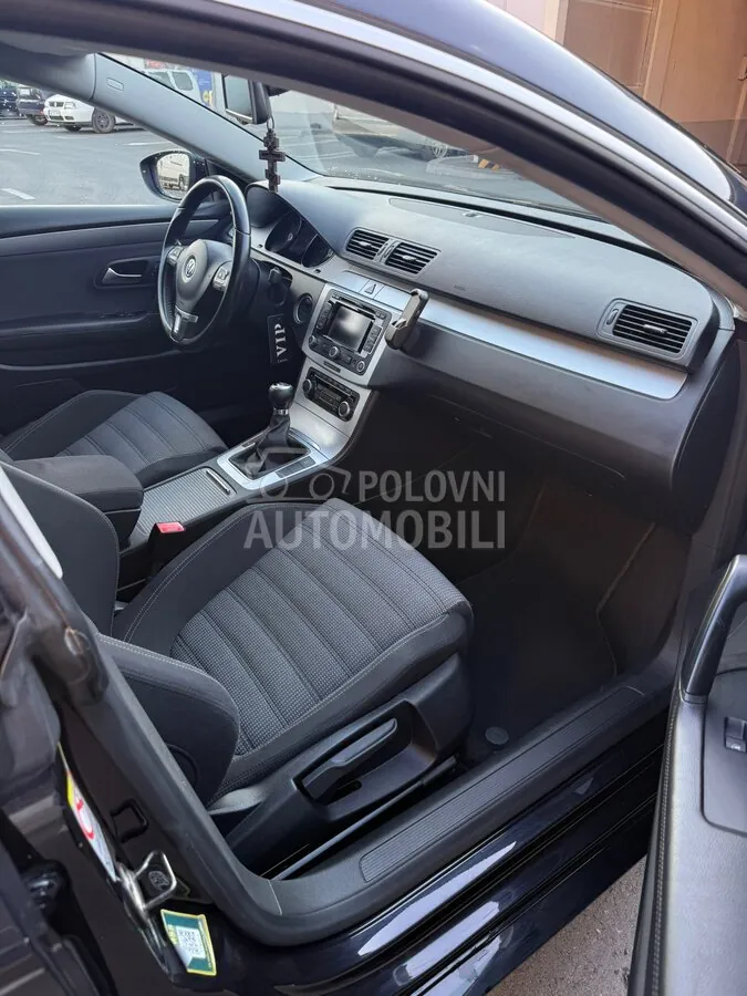 Volkswagen Passat Cc 2009 photo 3