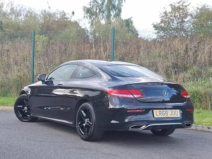 Mercedes-Benz C-Class 2018 photo 2