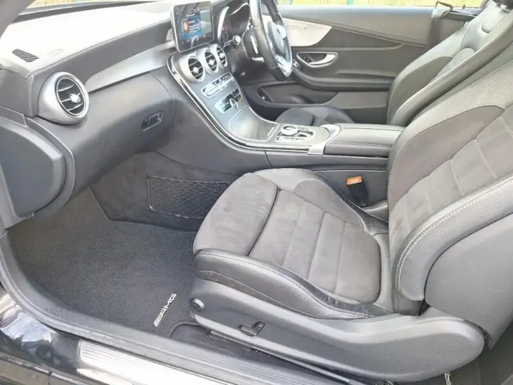 Mercedes-Benz C-Class 2018 photo 5