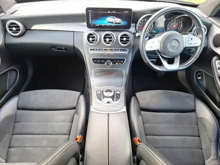 Mercedes-Benz C-Class 2018 photo 3