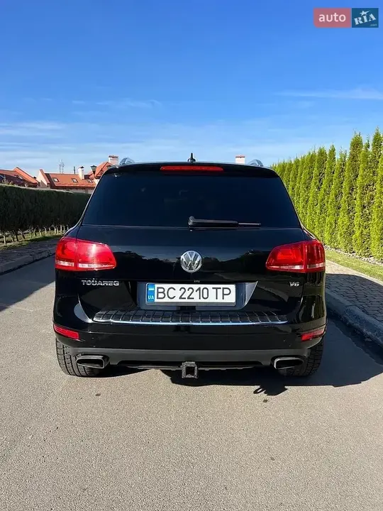 Volkswagen Touareg 2012 photo 3