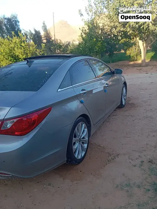 Hyundai Sonata 2012 photo 4
