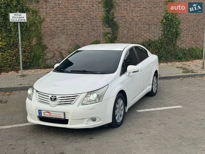 Toyota Avensis 2009 photo 2