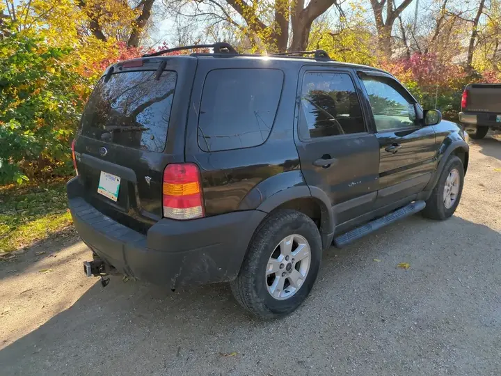 Ford Escape 2006 photo 3