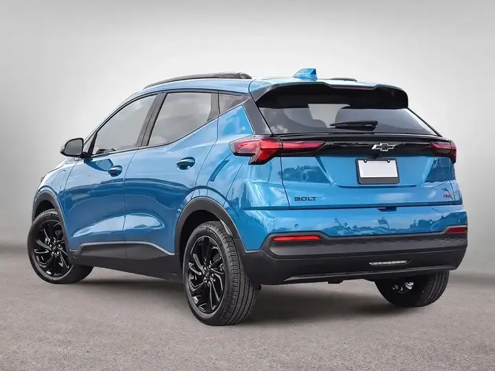 Chevrolet Bolt 2027 photo 4