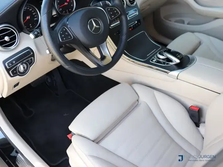 Mercedes-Benz Glc Coupe 2018 photo 3