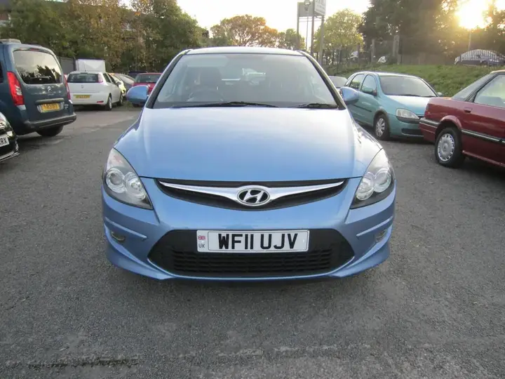 Hyundai I30 2011 photo 2