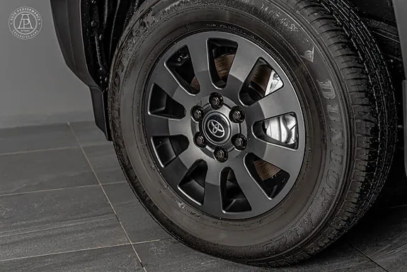 Toyota Land Cruiser 2025 photo 4