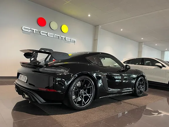 Porsche 718 Cayman Gt4 Rs 2025 photo 4