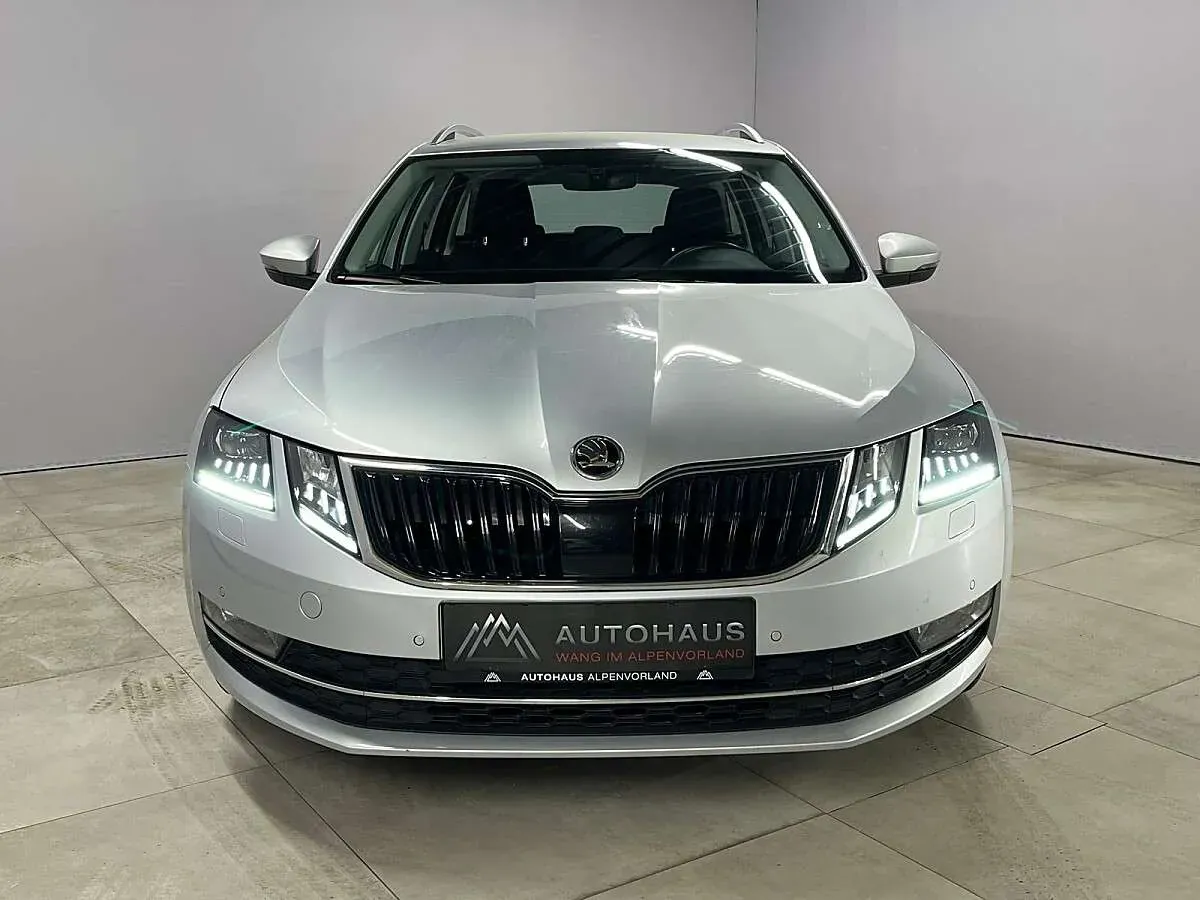 Skoda Octavia 2019 photo 3