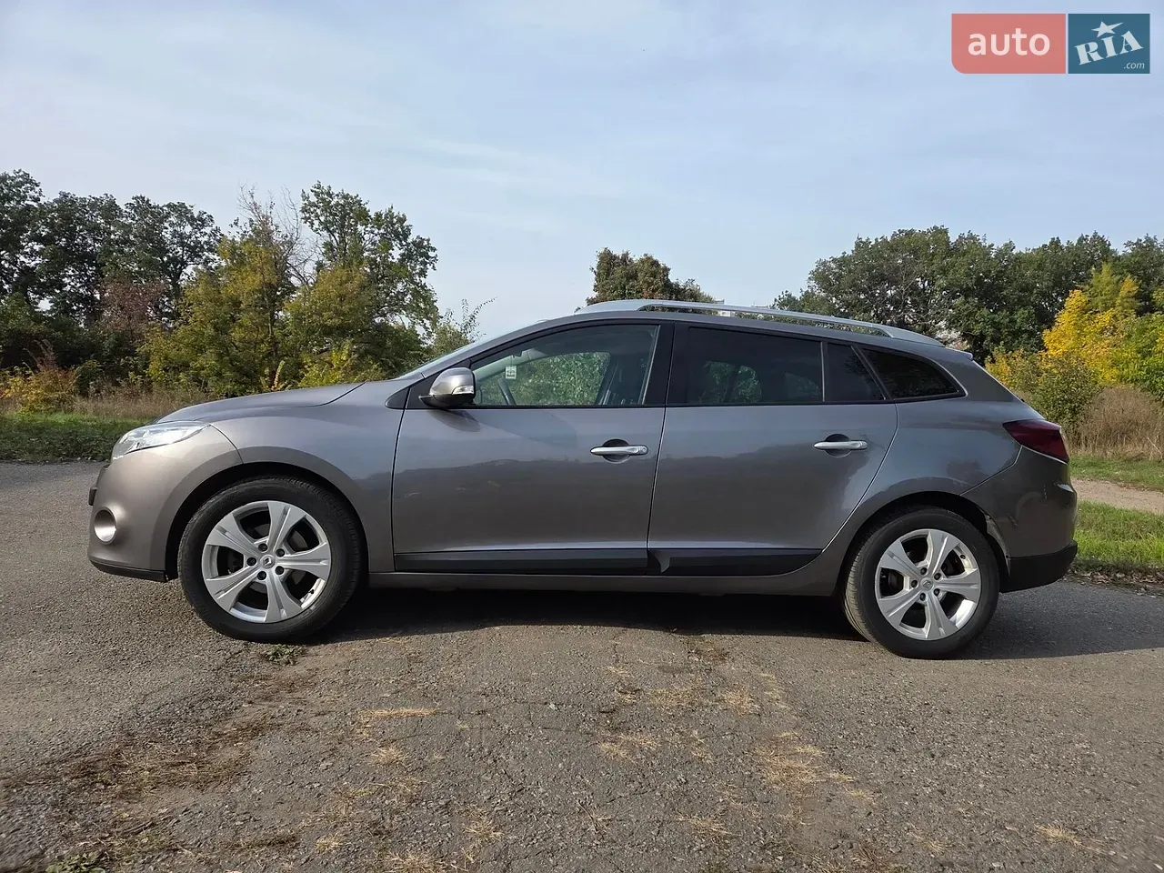 Renault Megane 2011 photo 4