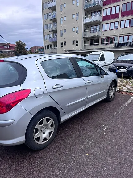 Peugeot 308 2009 photo 2
