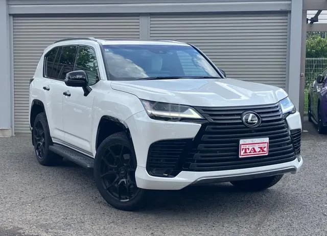 Lexus Lx600