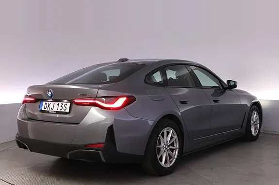BMW I4 2024 photo 5