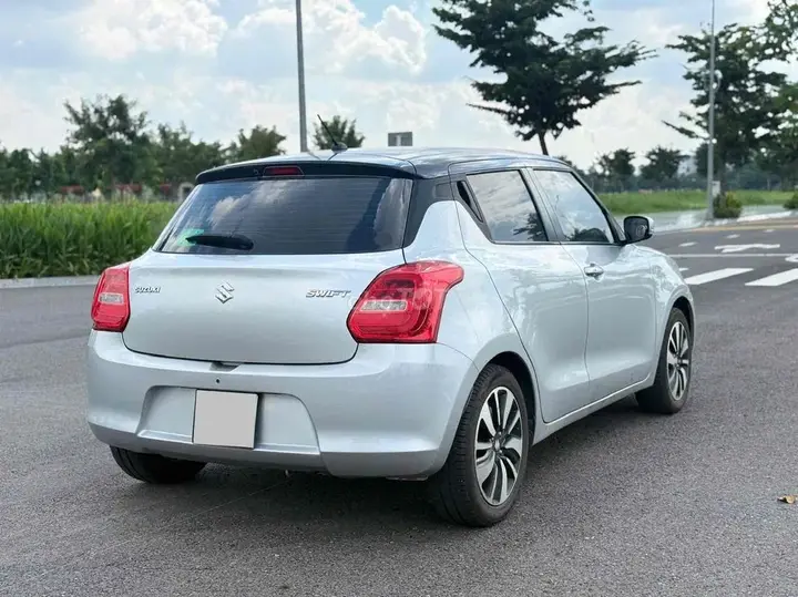 Suzuki Swift 2019 photo 4