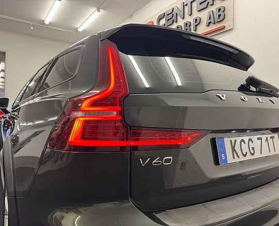 Volvo V60 Cross Country 2020 photo 4