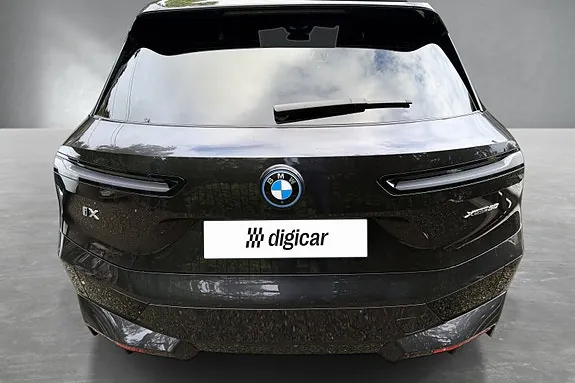 BMW Ix 2025 photo 4