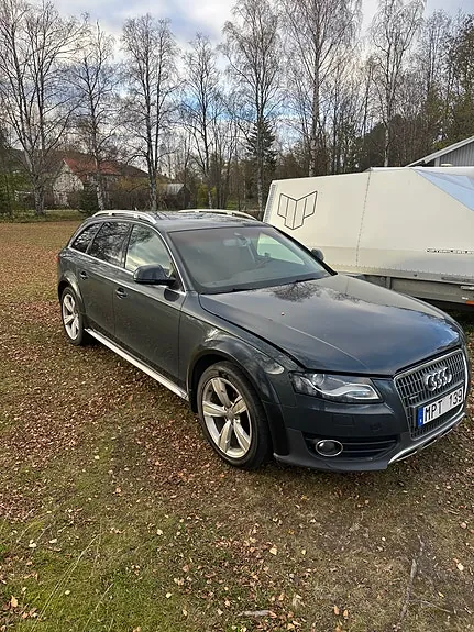 Audi A4 Allroad 2011 photo 2