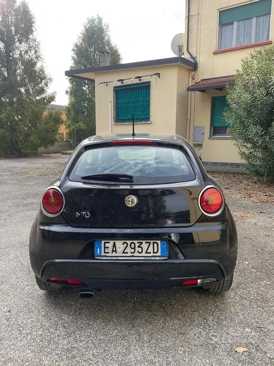 Alfa Romeo Mito 2010 photo 5