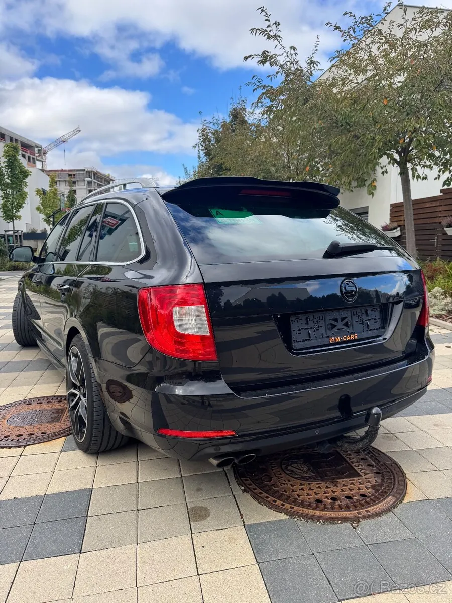 Skoda Superb photo 4