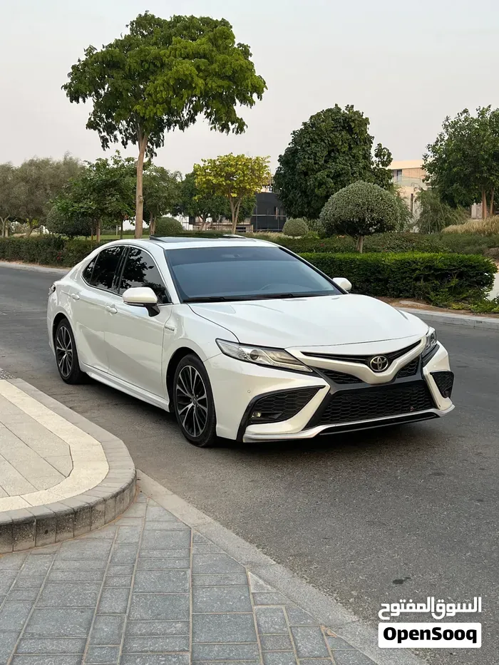 Toyota Camry 2019 photo 3
