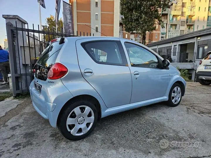 Toyota Aygo 2008 photo 3