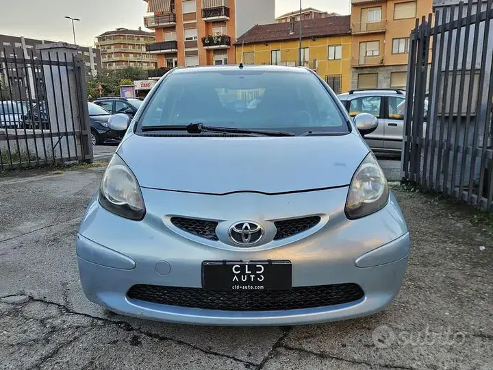 Toyota Aygo 2008 photo 2