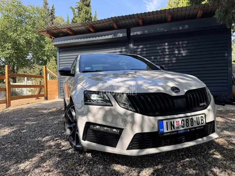 Skoda Octavia 2019 photo 2