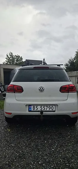 Volkswagen Golf Vi 2011 photo 2