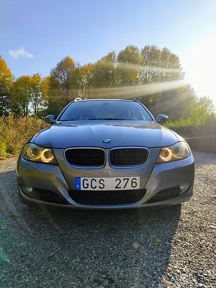 BMW 320I 2009 photo 5