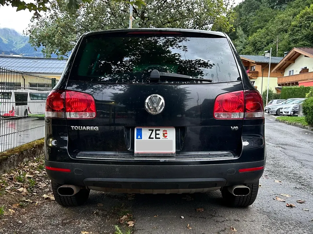 Volkswagen Touareg 2004 photo 2