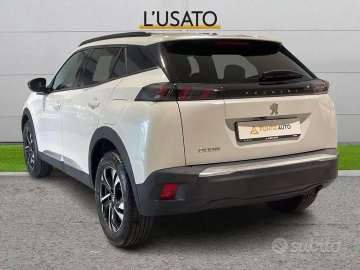 Peugeot 2008 2023 photo 5