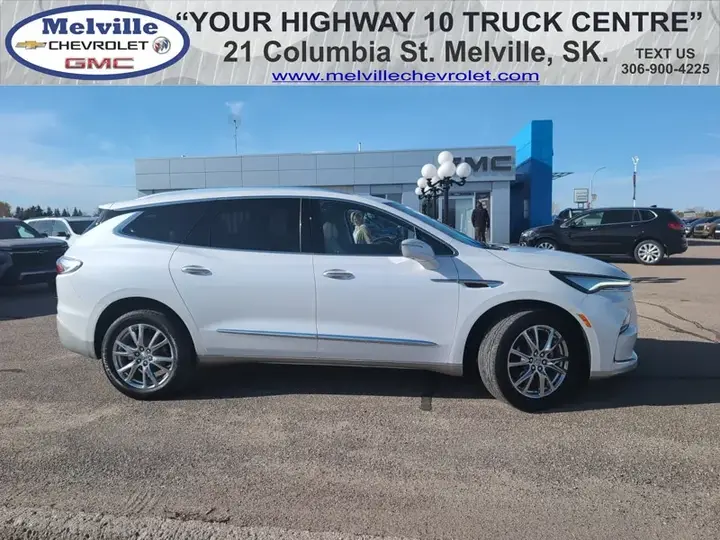 Buick Enclave 2024 photo 2
