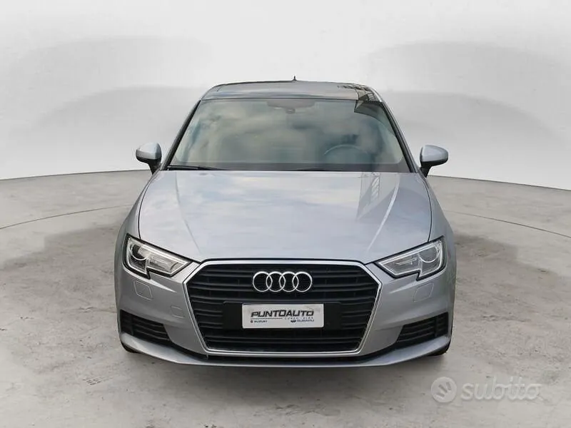Audi A3 2018 photo 2
