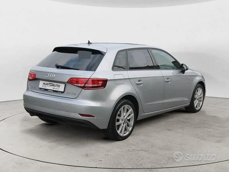 Audi A3 2018 photo 4