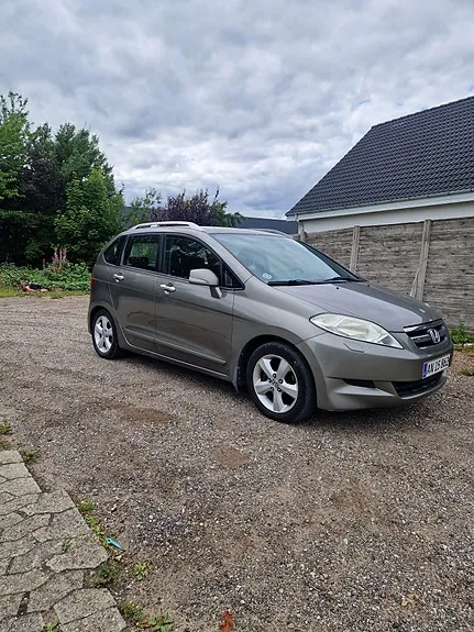 Honda Fr-V 2007 photo 3