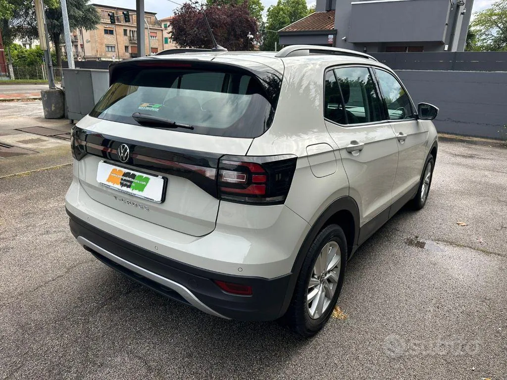 Volkswagen T-Cross 2023 photo 3