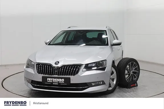 Skoda Superb 2017 photo 2